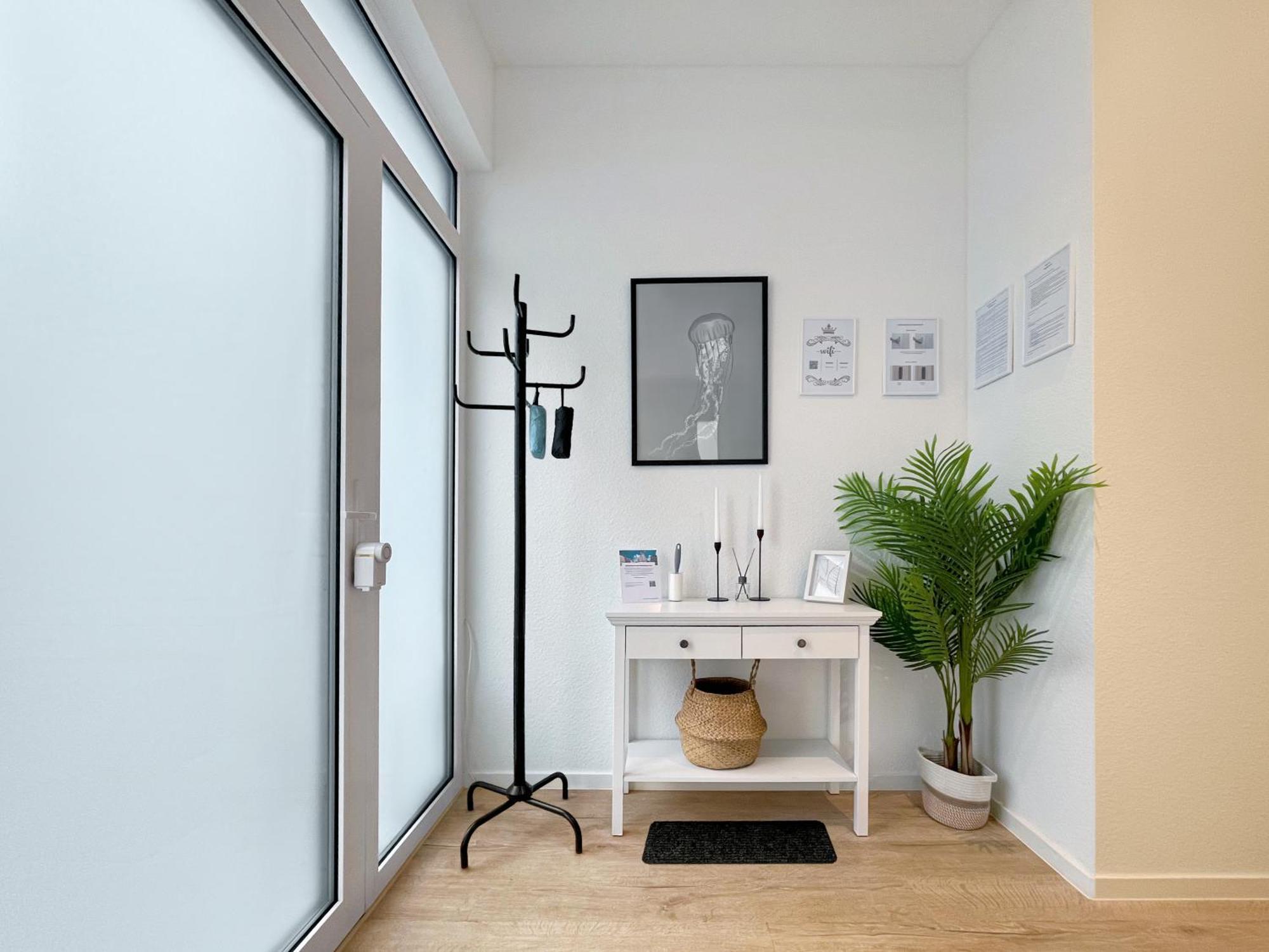 Rosenberg-Suites - Zentral, Stellplatz, Grosse Terasse, Business & Privat Heilbronn Bagian luar foto