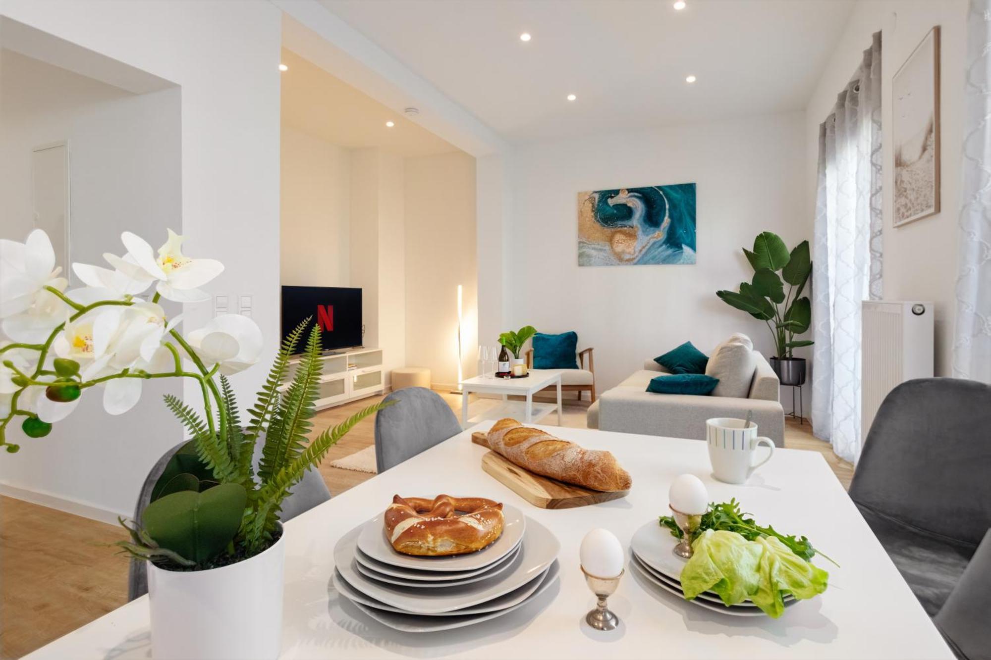 Rosenberg-Suites - Zentral, Stellplatz, Grosse Terasse, Business & Privat Heilbronn Bagian luar foto