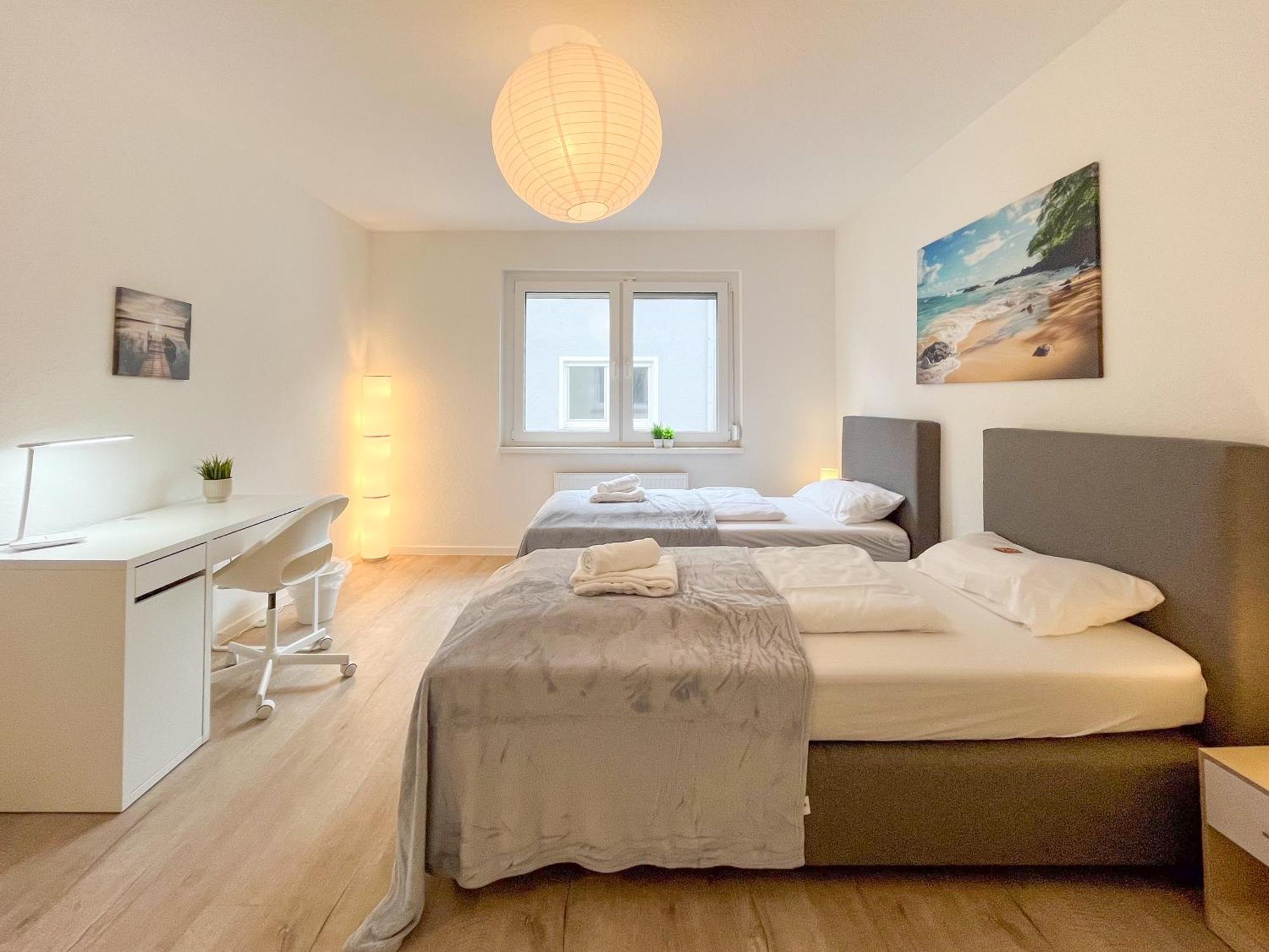 Rosenberg-Suites - Zentral, Stellplatz, Grosse Terasse, Business & Privat Heilbronn Bagian luar foto