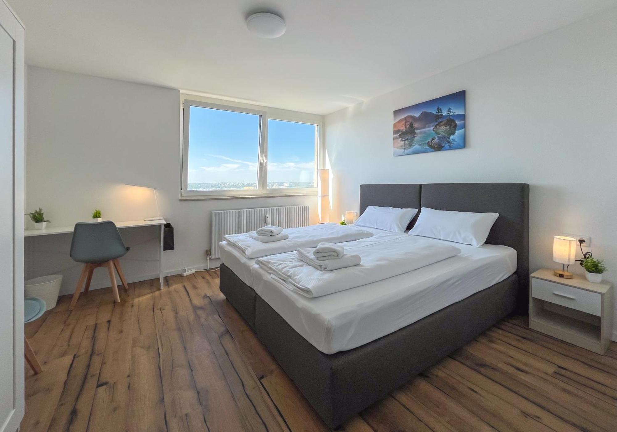 Rosenberg-Suites - Zentral, Stellplatz, Grosse Terasse, Business & Privat Heilbronn Bagian luar foto