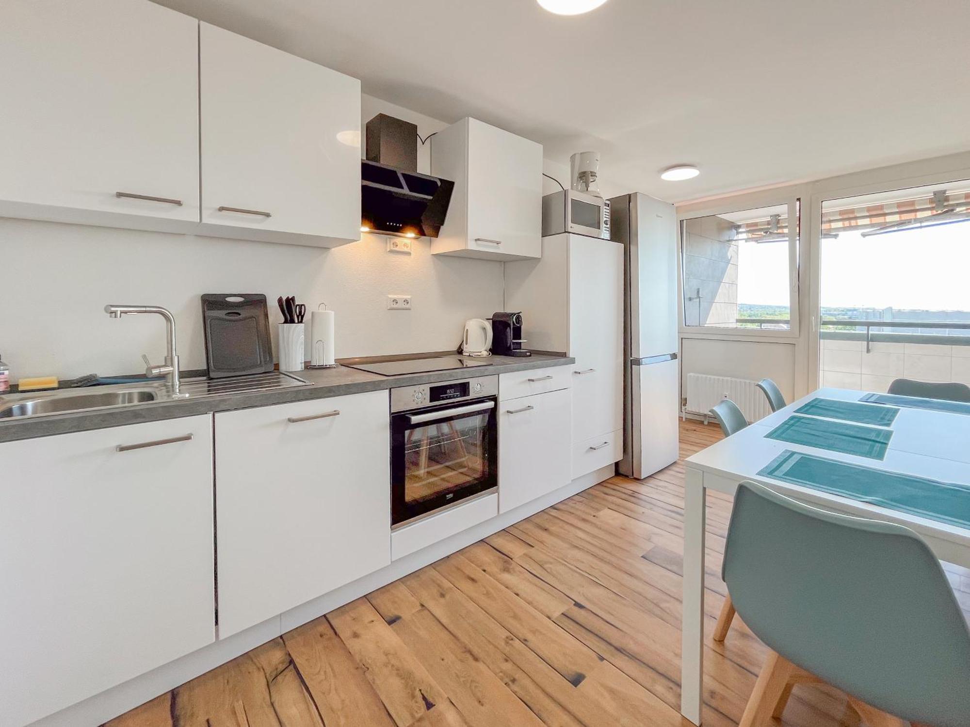 Rosenberg-Suites - Zentral, Stellplatz, Grosse Terasse, Business & Privat Heilbronn Bagian luar foto
